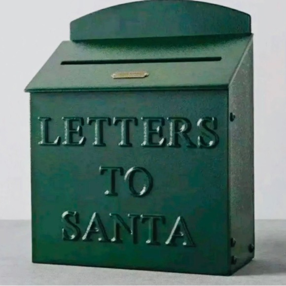 🔖 HEARTH & HAND with Magnolia Large Green Metal LETTERS TO SANTA Mailbox - Picture 1 of 7